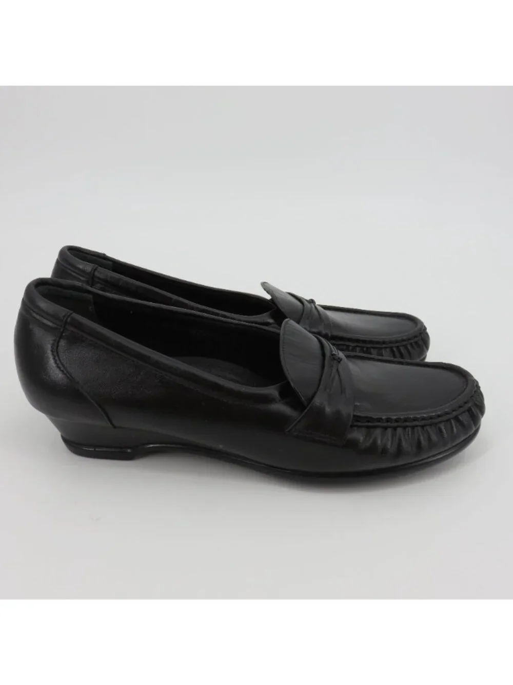 SAS Tripad Women 9.5 M L9146723 Black Leather Wedge Heel Loafer Shoes Slip On